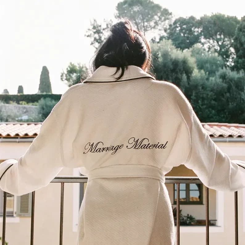Lussuosa Vestaglia Personalizzata Ricamata, Accappatoio da Sposa con Nome Personalizzato, Regalo per Sposa e Damigelle in Stile Old Money, Vestaglia da Mattina per Matrimonio