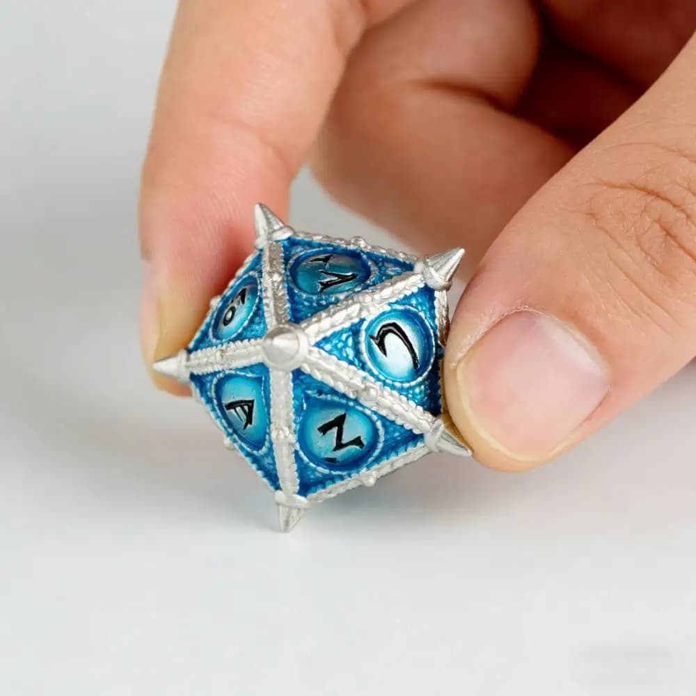 Set di Dadi in Metallo Blu Ghiaccio per DND, Dadi Poliedrici Artigianali con Bordi Affilati per Dungeons and Dragons, Gioco da Tavolo RPG, Regalo D&D