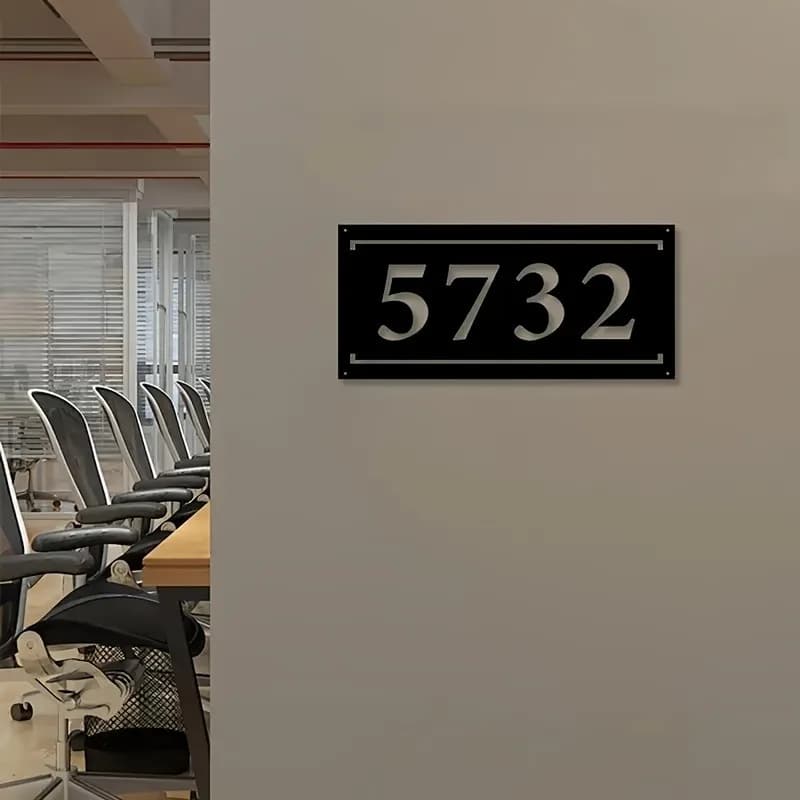 Targa civica moderna in metallo personalizzabile - elegante numero civico in ferro, da parete, senza bisogno di alimentazione, perfetta per l'arredamento della casa