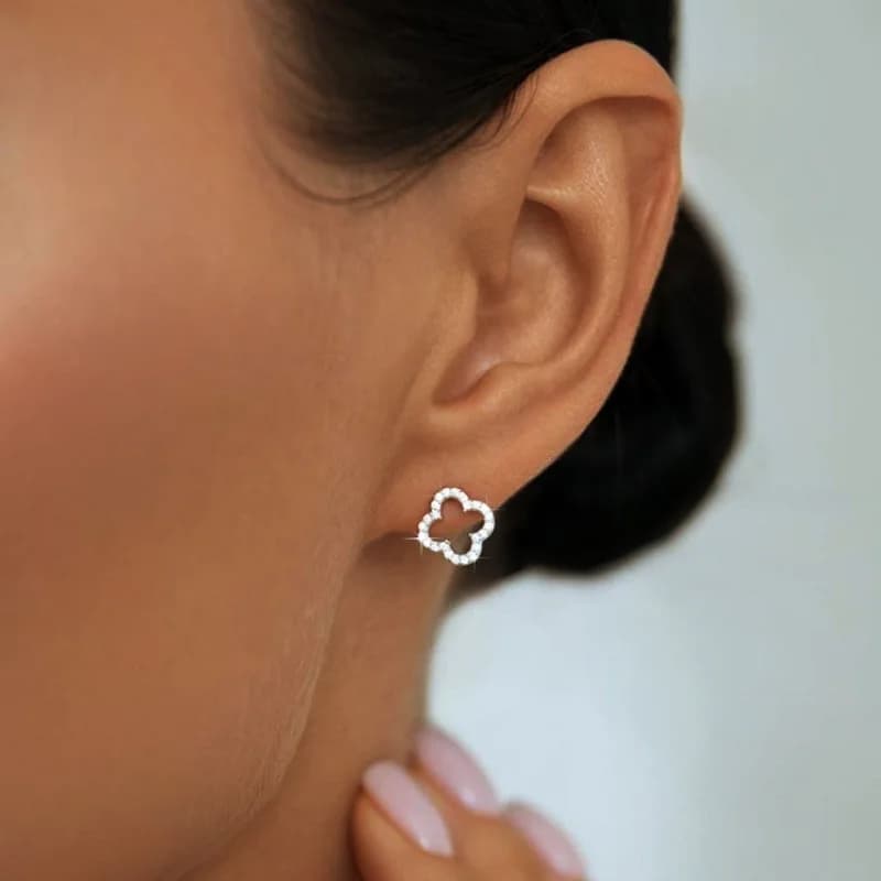 Button Earrings with zircons new fashion leaf cables for women Elegant jewelry gift for parties with triple niche flower