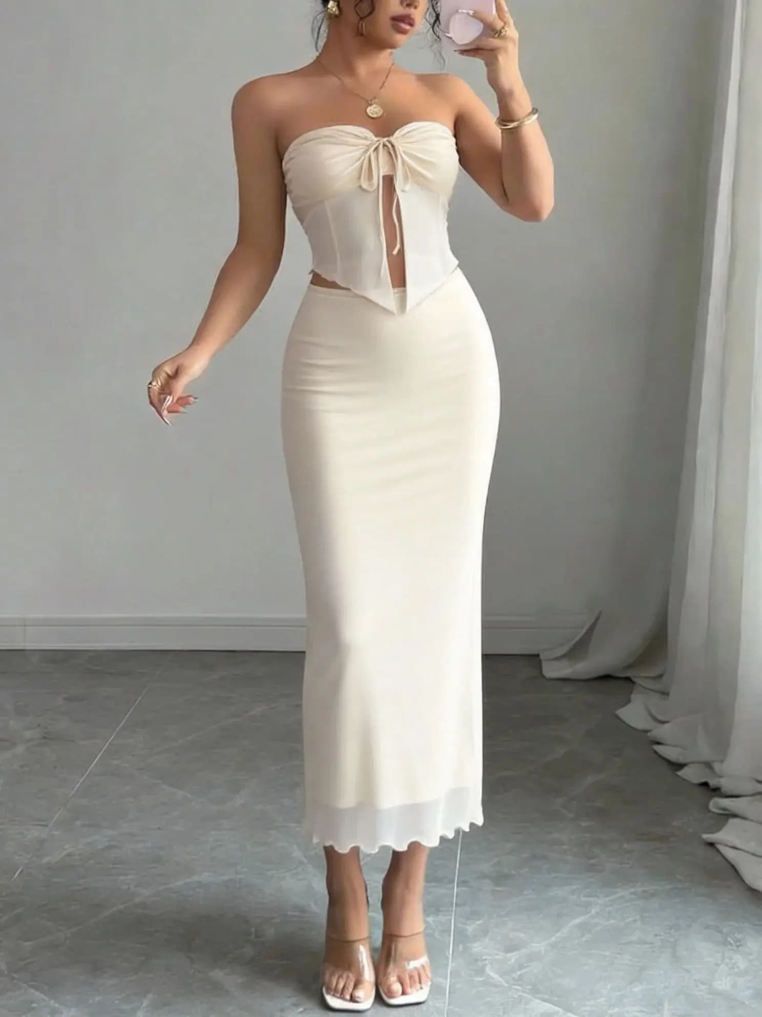 Set Elegante da Donna con Top Senza Spalline in Rete a Doppio Strato e Gonna Lunga, Versatile per Feste, Uso Quotidiano e Vacanze