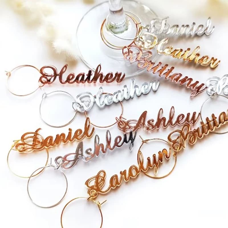 Personalizzato bicchiere da vino Charm Table nome segnaposto segno personalizzato etichetta regalo in acrilico bomboniere festa nuziale pennarello per bevande