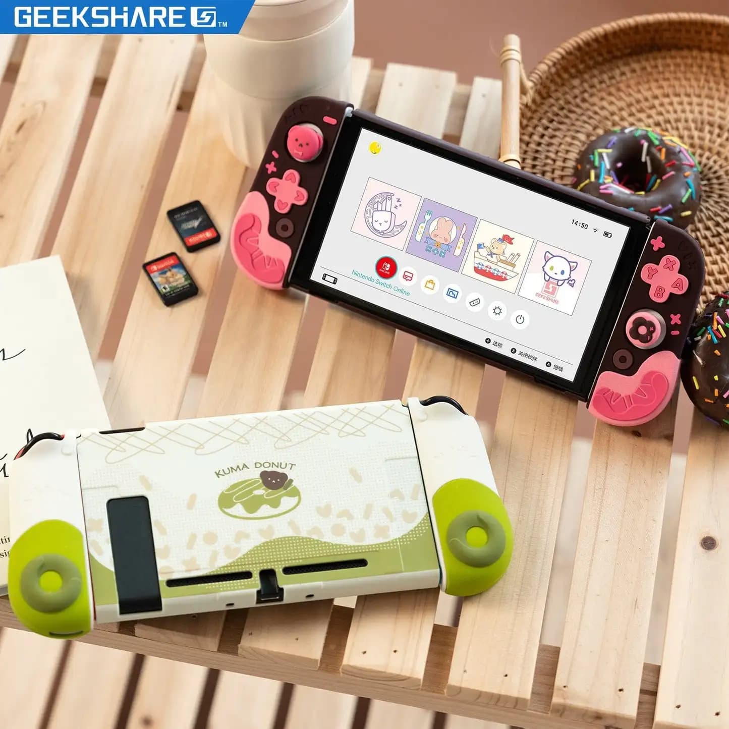 Custodia protettiva in Silicone GeekShare Kuma Donut compatibile con Nintendo Switch/OLED e JoyCon Cover con 1 paio di impugnature per il pollice