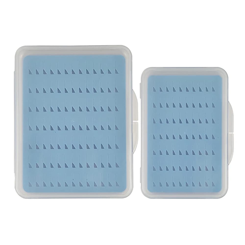 Aventik transparent thin fly fishing box with space for blue foam fishing gear