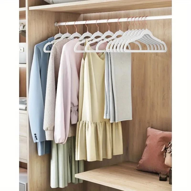 Pack of 50 Velvet Clothes – Ultra-thin Anti-slip Spacer Clothes for Coats, Shirts, Clothes, Trousers and Ties