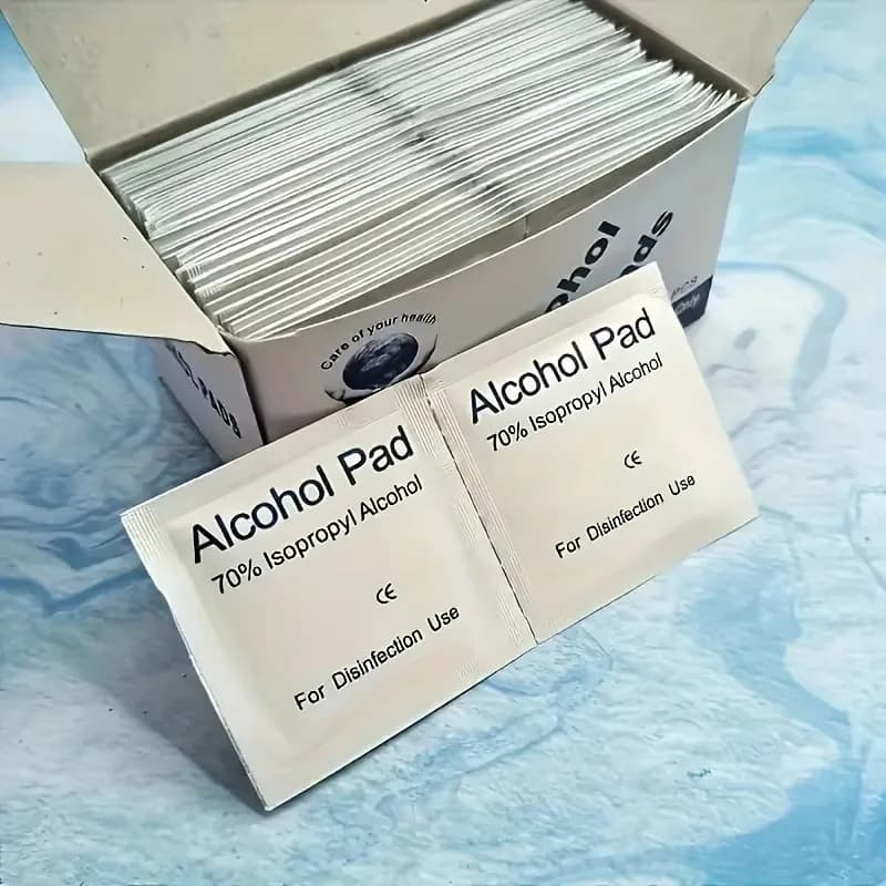 100 pieces of 75% alcohol disinfectant cotton pads, used for cleaning mobile phone screens and lenses, ear canal disinfection al