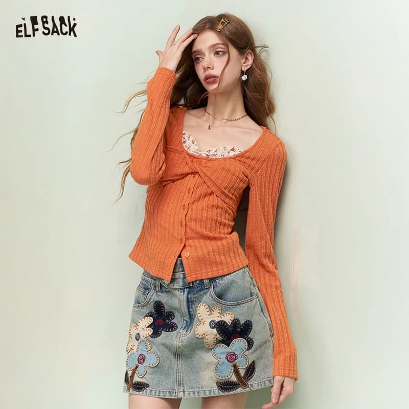 ELFSACK Two-tone knit sweater with floral patches and lace finishes, cardigan slim fit, spring cute tops