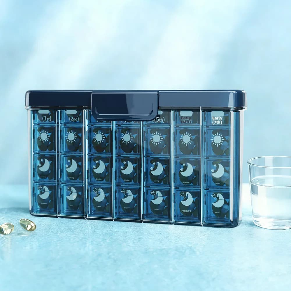 Weekly Pill Organizer with 28 Parties, 7 Days 4 Days per Day, Large Capacity Medicine Box, Portable Folder for Vitamins and Fish Oil