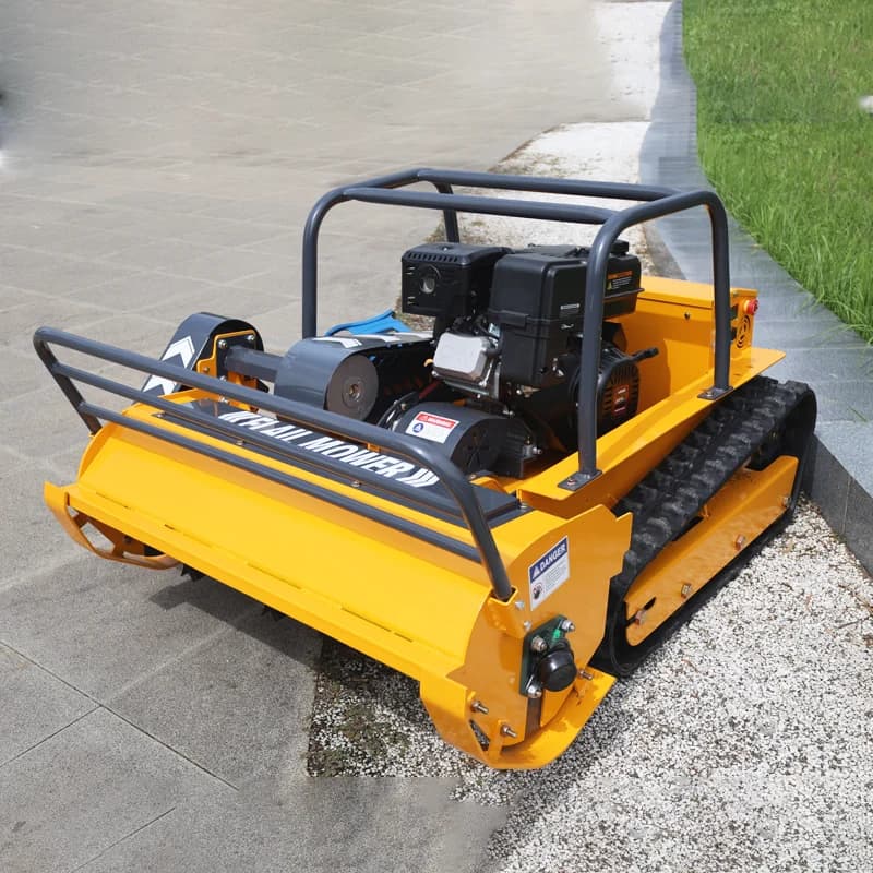 Remote-controlled, electric lawnmower, equipped with a Loncin 459cc gasoline engine, 1000mm mowing diameter, flail mower with zero turning radius design, suitable for large farms.