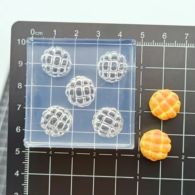 Argilla polimerica Mini ananas Pane Stampo in silicone BJD casa delle bambole Giocattolo alimentare Stampi fai da te
