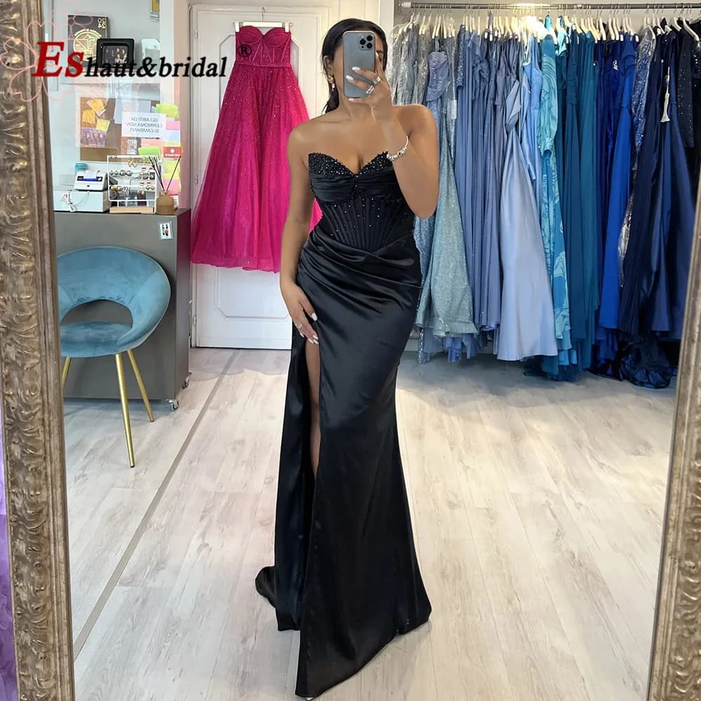 Elegante Abito da Sera di Lusso in Raso con Spacco, Vestito Lungo da Cerimonia con Perline e Allacciatura a Sirena per Donna 2026 Personalizzabile