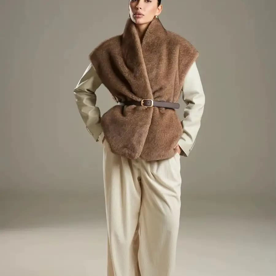 IG26 Women's Sleeveless Furry Vest, Wide Lapel Deep V Neck Adjustable Belt Waist Tie Up Relaxed Loose Fit Pocket Gilet Outer Wai