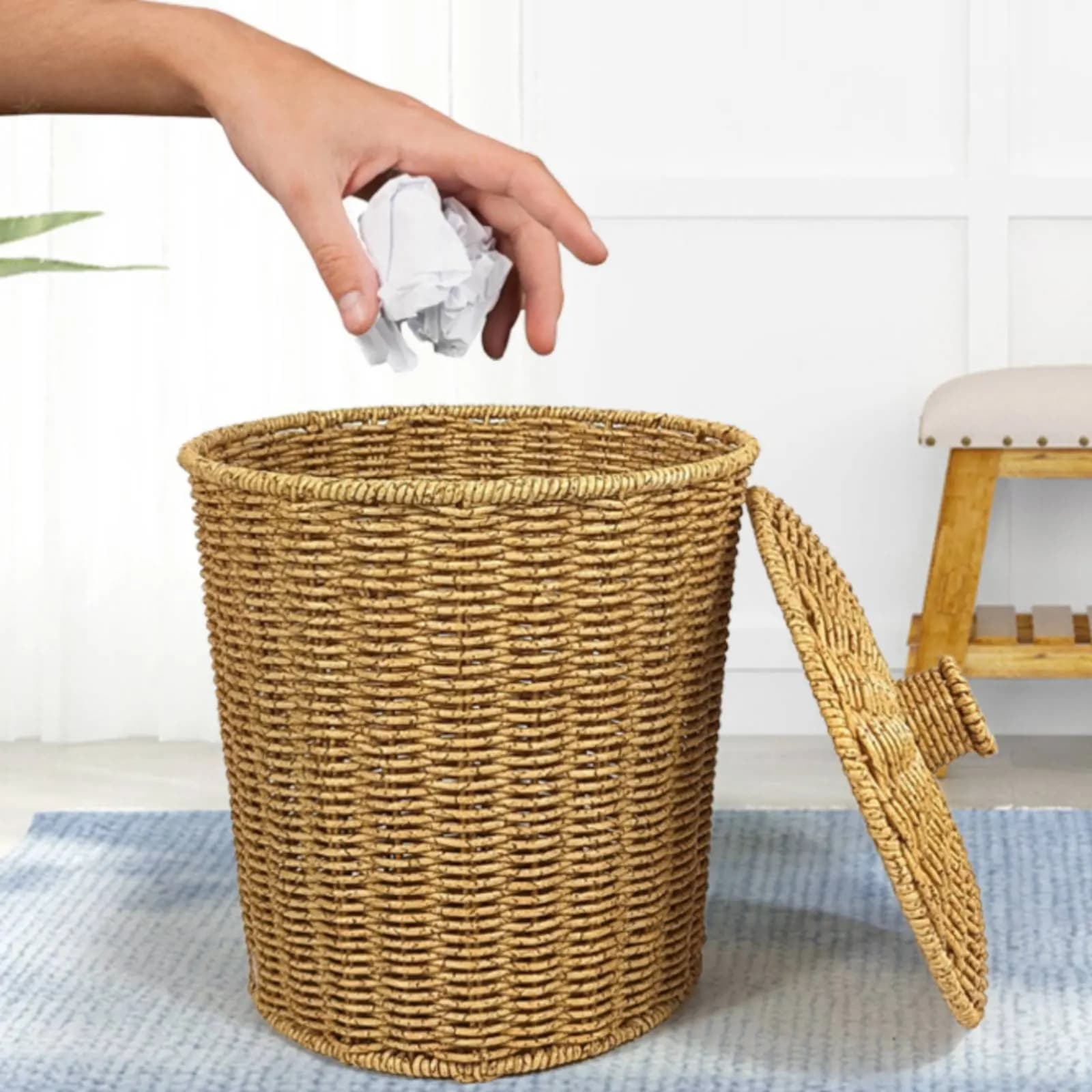 Lidded Rattan Trash Bin Retro Woven Waste Can Wicker Texture Decorative for Living Room Bedroom Office Home Decor