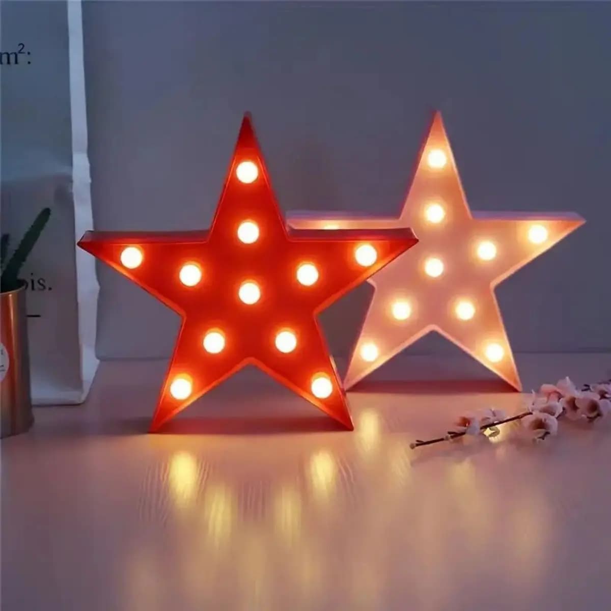 Luce al neon pentagramma LED rosso radioso da 1 pezzo - Decorazione stella alimentata a batteria per camere da letto e eventi delle ragazze - Accento da parete