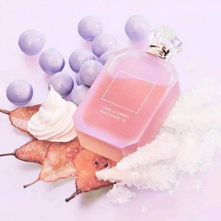 KAYALI Vanilla Candy Rock Sugar 42 EDP per Donna 3.4 Fl Oz Profumo Caldo e Dolce di Caramella con Marshmallow, Caramello Bianco e Zucchero di Canna Ideale per Serata Romantica Regalo per Moglie o Fidanzata