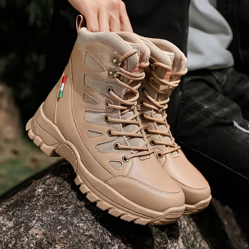 Nuovi Stivali da Trekking Alti da Uomo 2026 Antiscivolo, Scarpe Tattiche da Lavoro per Esterni