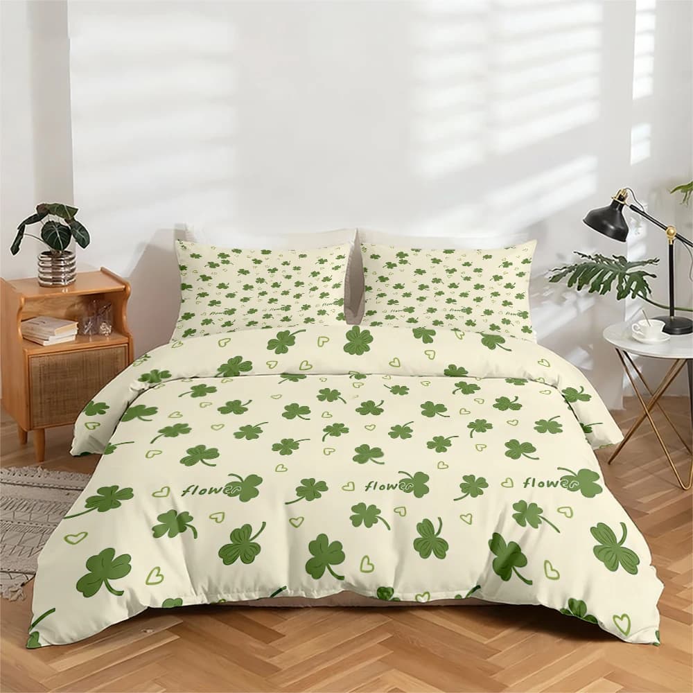 Set di biancheria da letto con stampa digitale ad alta definizione, set copripiumino con motivi a trifoglio e cuori, set copripiumino con stampa floreale grande, include 1 copripiumino + 2 federe, adatto per camera da letto, stanza degli ospiti, decorazione domestica, set copripiumino + federe in fibra di poliestere, set tre pezzi, biancheria da letto ultra morbida, tessuto spesso, adatto a tutte le stagioni, lavabile in lavatrice, 3 pezzi
