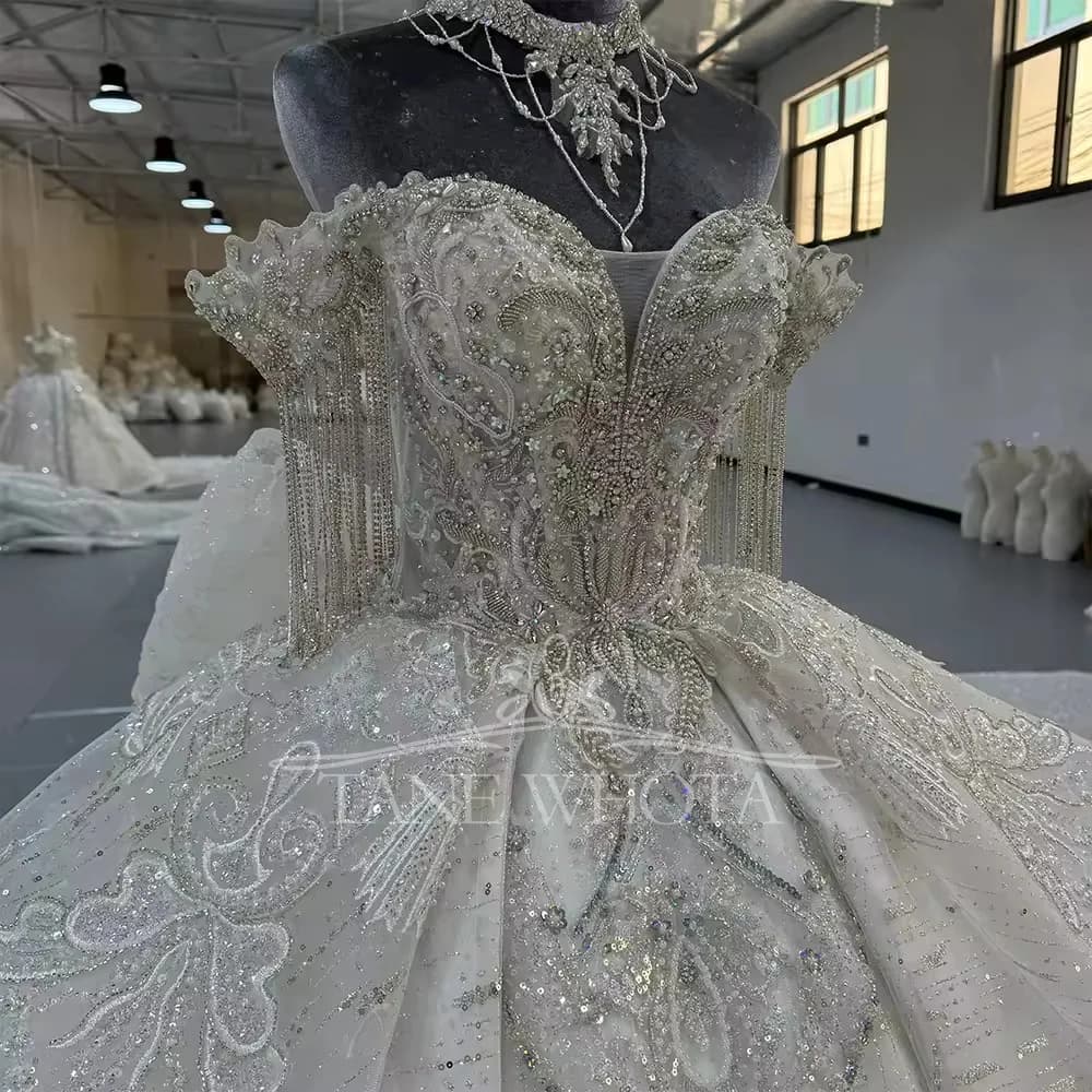 Robe De Marie con spalle scoperte e nappe con scollo a cuore e perline, abito da ballo in cristallo, abito da sposa elegante in pizzo
