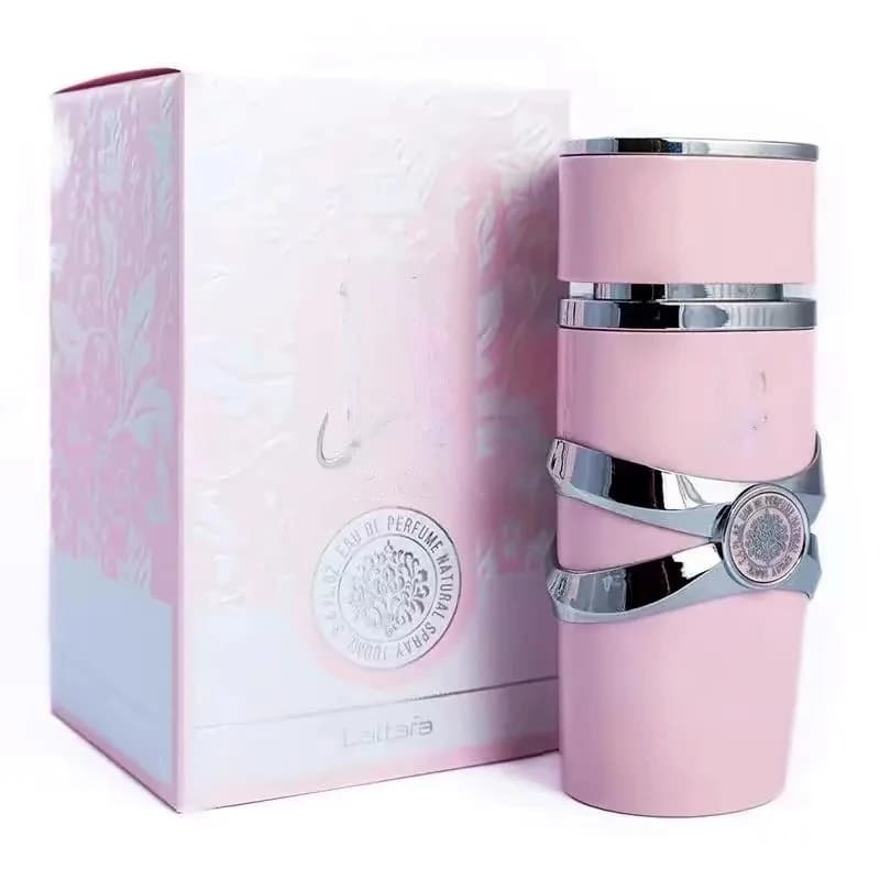 The YARA Yala perfume has a delicate and sweet floral and fruity oriental aroma. Vanilla finish, musk and amber, sweet and elegant, with a delicate and seductive Middle Eastern touch. The design of the pink bottle is exquisite and romantic