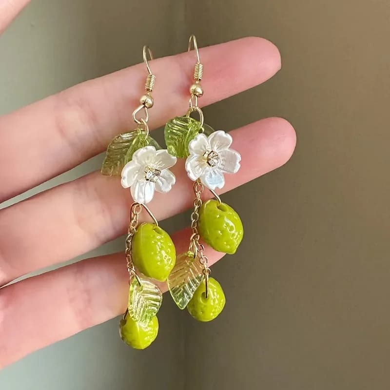 Orecchini Pendenti in Metallo a Forma di Limone Giallo con Piccolo Fiore e Foglia Verde, Gioielli Estivi alla Moda per Donne
