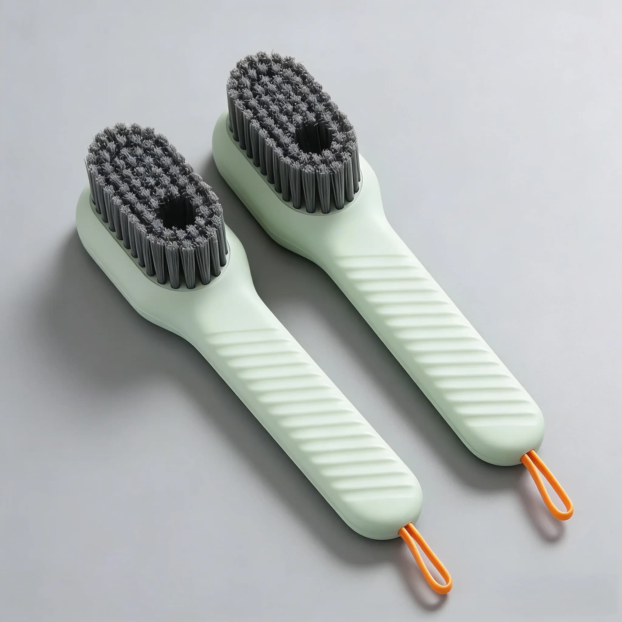 Confezione da 2 spazzole per scarpe Gentle Green – Non abrasive e resistenti per la pulizia di materiali delicati e tessuti sintetici