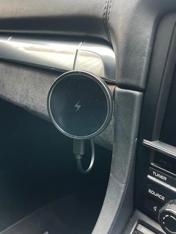 For Mag Safe Charg-er Phone Mount Holder Set for Porsche 991/981/718 911 Cayman Boxster Right Hand Drive Model Car Accessory