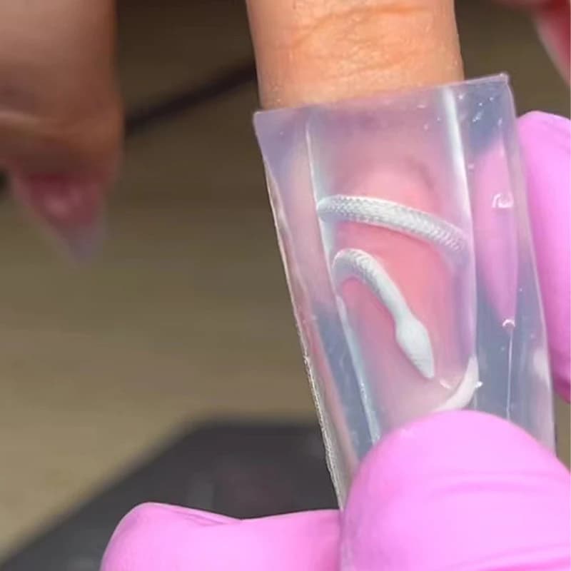 1pc 3D Silicone Serpente Decorazioni per nail art Stampo in silicone per resina per nail art Strumento fai da te Stampo in silicone per scatola di resina epossidica UV