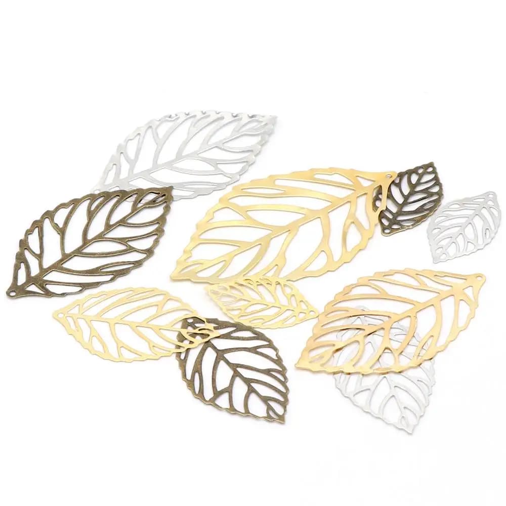 20/50/100pc Oro Nastro Bronzo Foglie Cave Filigrana Ciondolo Artigianato In Metallo Fascino FAI DA TE Collana In Resina UV Gioielli Artigianato Che Fanno