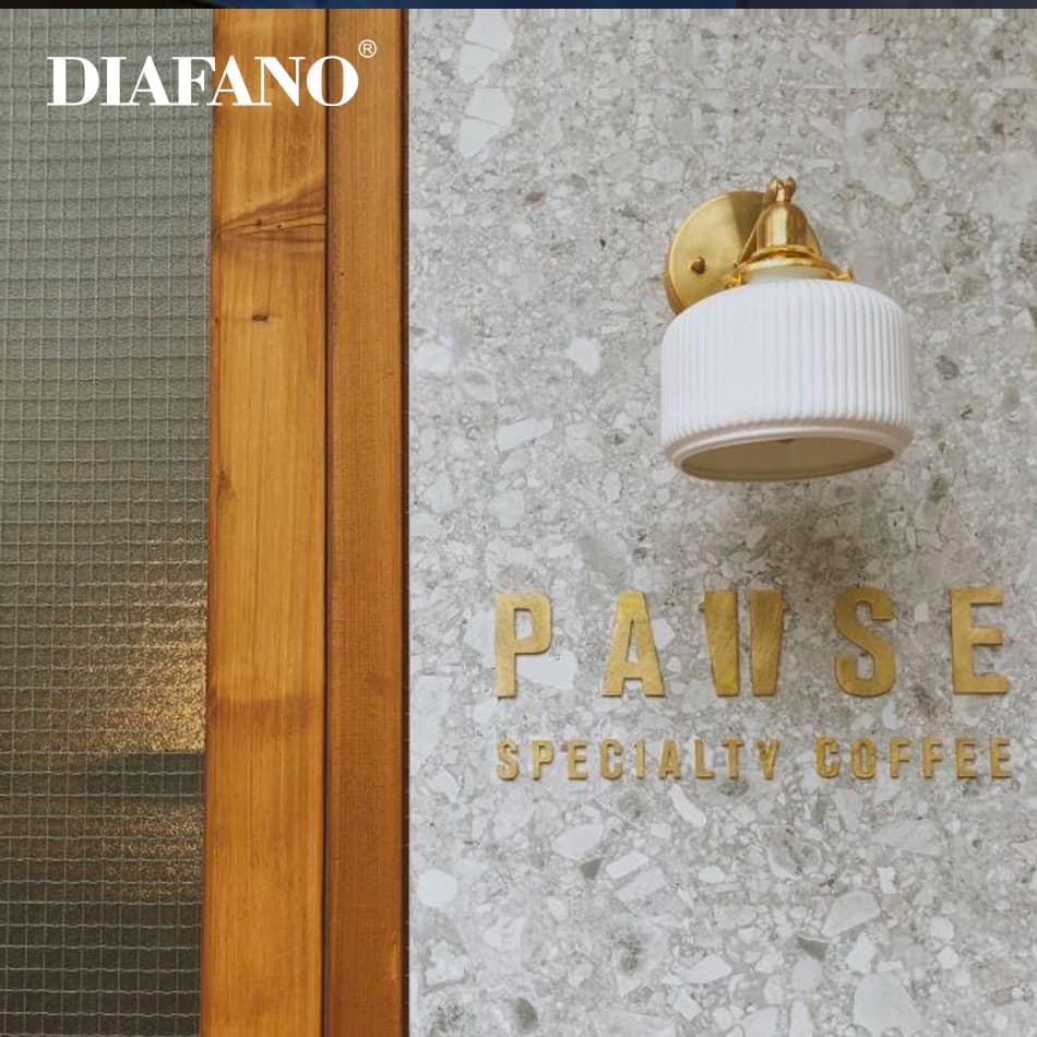 Lampada da parete a LED in ceramica nordica Specchio da bagno Camera da letto Lampada da parete vintage moderna in stile giapponese Sconce Lampada a bacchetta a LED