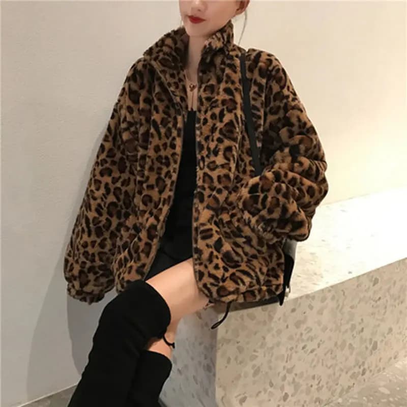 Giacca Invernale con Stampa Leopardata da Donna, Parka Caldo con Collo Alto, Nuova Collezione Autunno Inverno 2026, Cappotto Coreano Femminile Ampio in Ecopelliccia