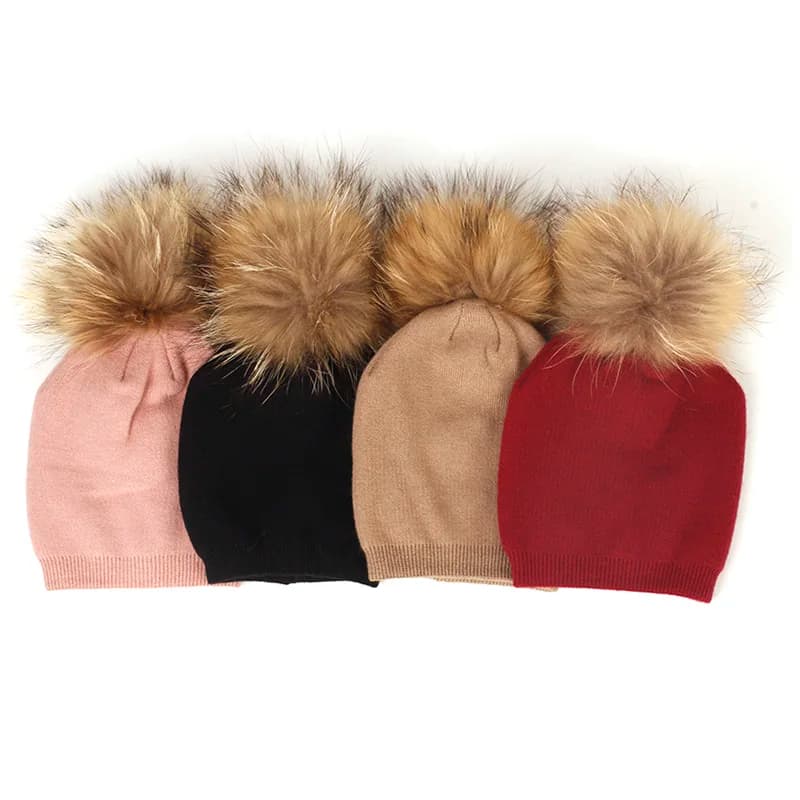 Ragazzi Ragazze Autunno Inverno Cappello da bambino Berretti di lana Skullies 15 cm Vera pelliccia di procione Pompon Slouchy Cappelli scaldini in vera pelliccia