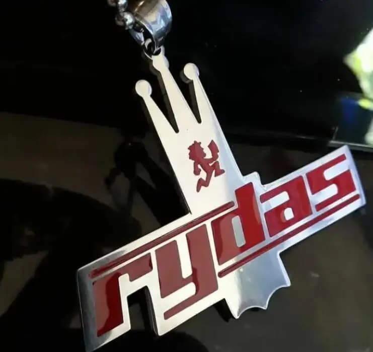 Ciondolo da uomo rosso/nero Rydas Charm Juggalo Charms Hatchetman Collana ICP in acciaio inossidabile con catena a sfera 30''