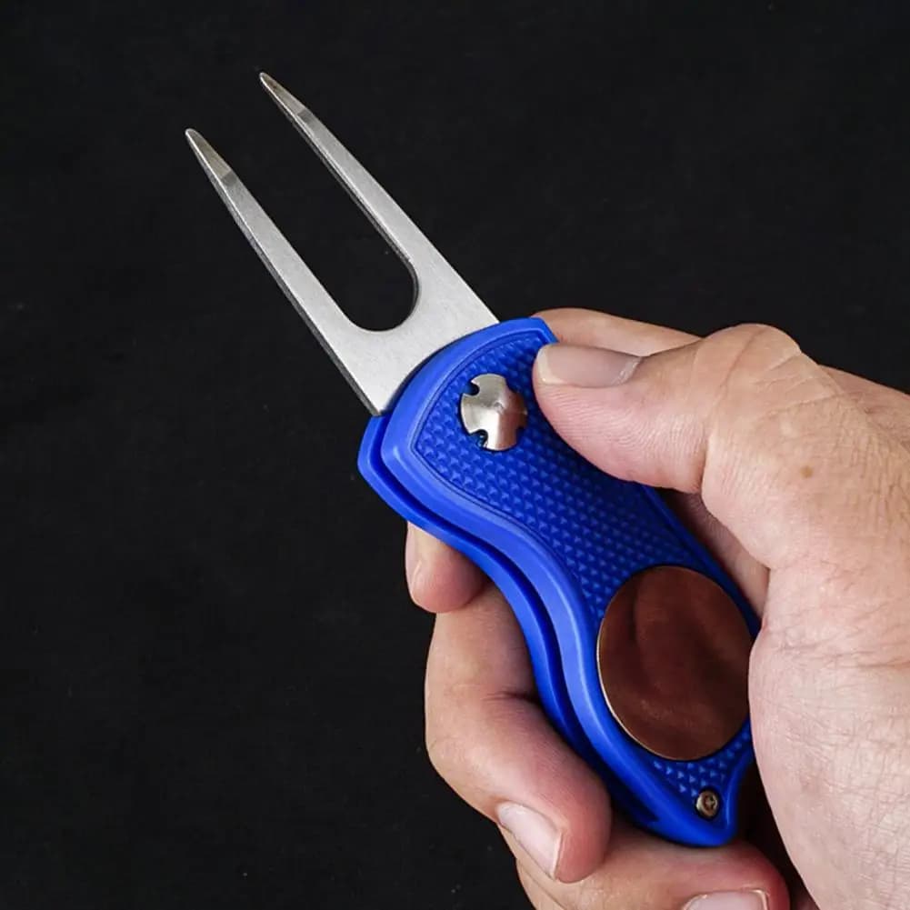 Indicatore a sfera magnetico Strumento di riparazione Divot da golf Strumenti per l'allenamento del golf Strumento Divot in lega di campo Forcella da golf in metallo Accessori da golf