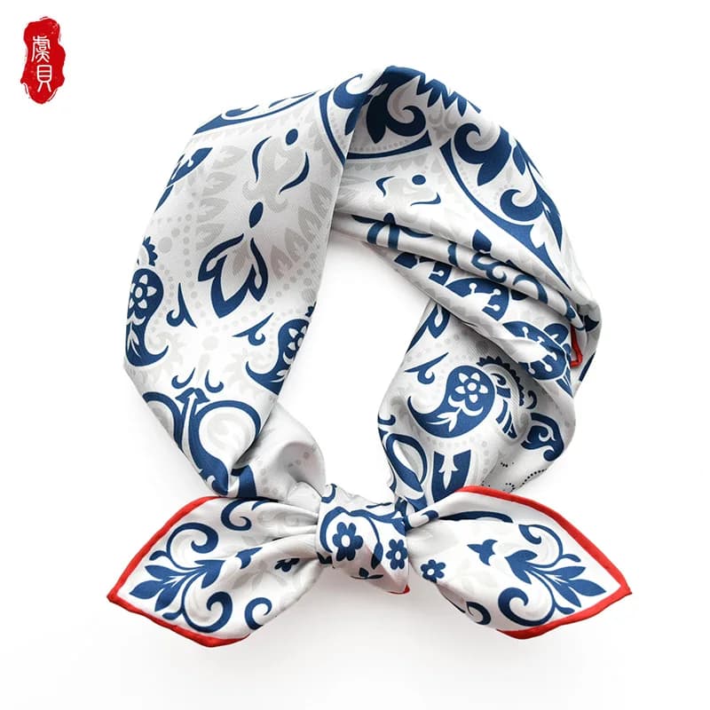 Sciarpa di seta twill stile cinese donna bandana blu e bianca 65cm sciarpe quadrate medie fazzoletto scialle avvolgente collo lussuoso signore