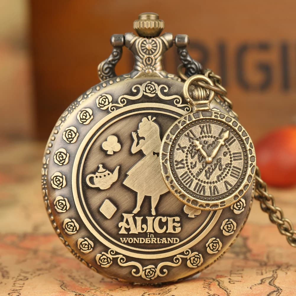 Pocket watch Alice in bronze retro Accessories for poker carousel Arabic numerals Quartz necklace Pendant Creative gift for girls and women
