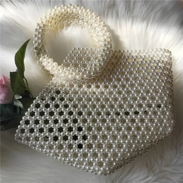 2020 Nuovo design fatto a mano con perle Borsa con perline Tote da donna Party Retro Summer Big Handbag