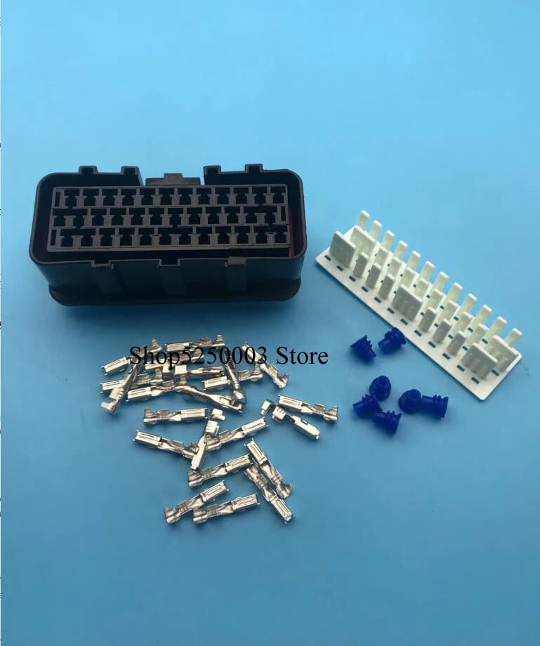 36-pin/mode ECU connector Amp 344111-1 344112-1 with terminal 175104