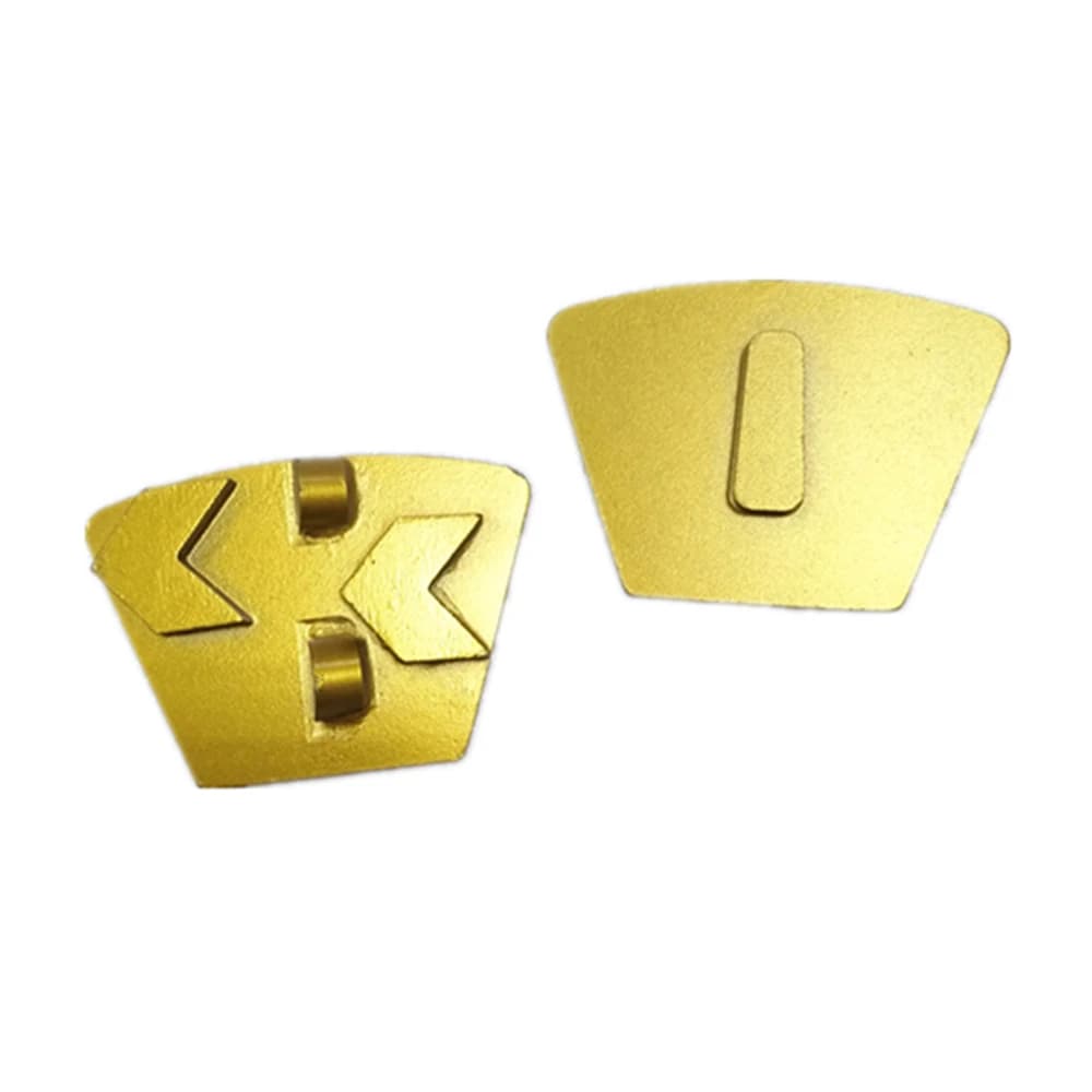 HUT40 Scanmaskin PCD Blocco abrasivo Due segmenti di freccia affilati Husqvarna Trapezio Mezza PCD Diamante Piastre abrasive per calcestruzzo 12 PZ