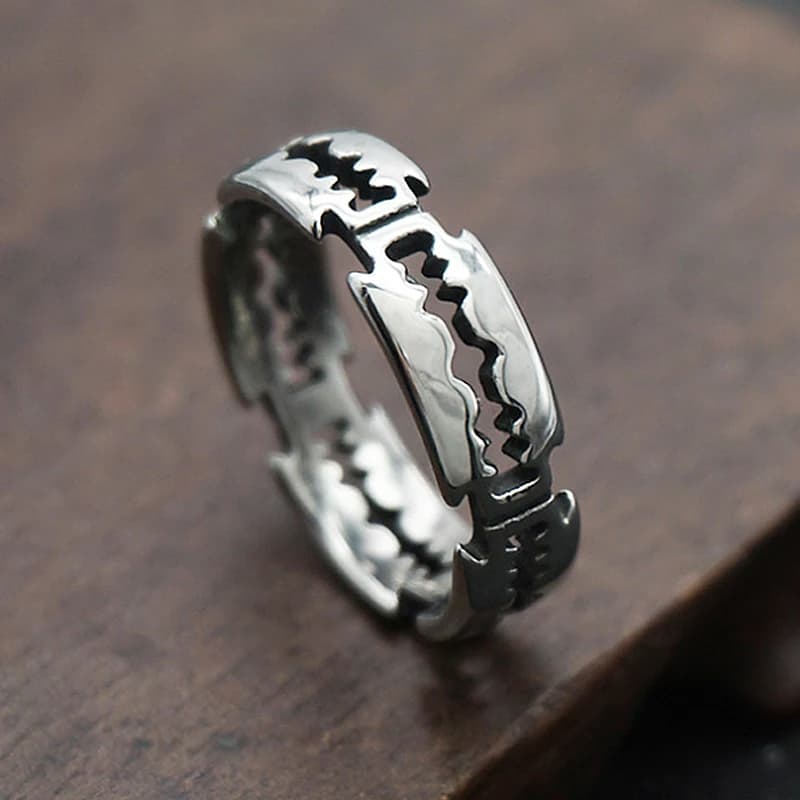 Anello con lama Hip Hop in acciaio inossidabile con ciondolo Moda Punk Rock Anello color argento nero Amante Coppia Anelli per uomo e donna Anello