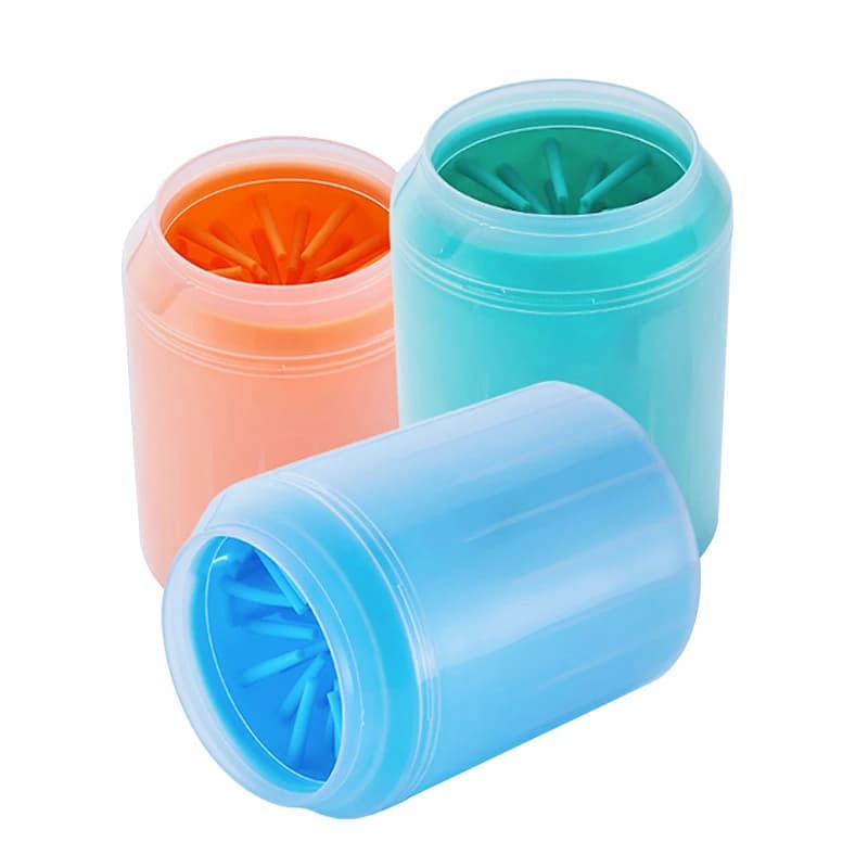 Nuovo detergente per zampe di cane Tazza Pettini in silicone morbido Lavatapiede portatile per animali domestici Spazzola per pulire le zampe Lavare rapidamente il secchio per la pulizia dei piedi