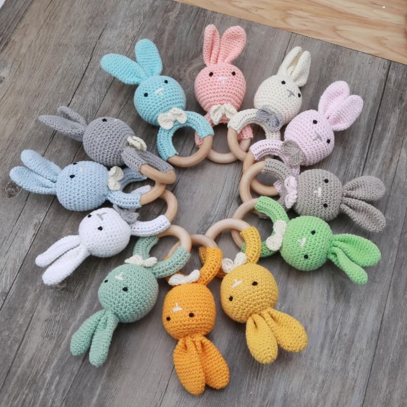 BPA Free Safe Crochet Baby massaggiagengive Cartoon Bunny sonaglio in legno giocattoli fai da te neonato dentizione anello passe