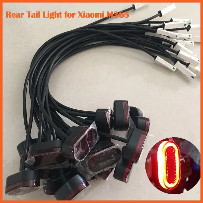 Lampada posteriore a LED Luce freno Fanale posteriore Luce impermeabile per Xiaomi M365 1S Pro Accessori per parti di ricambio per scooter elettrico