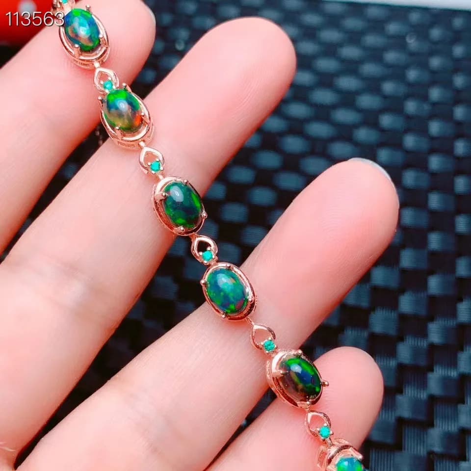 Bracciale opale nero Solido argento sterling S925 per le donne Anelli di pietre preziose di colore Gioielleria raffinata