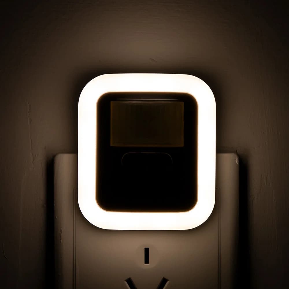 Dimmerabile LED Plug-in lampada da notte PIR sensore di movimento lampada da comodino AC110-240V lampada da parete per interni con interruttore per scale wc
