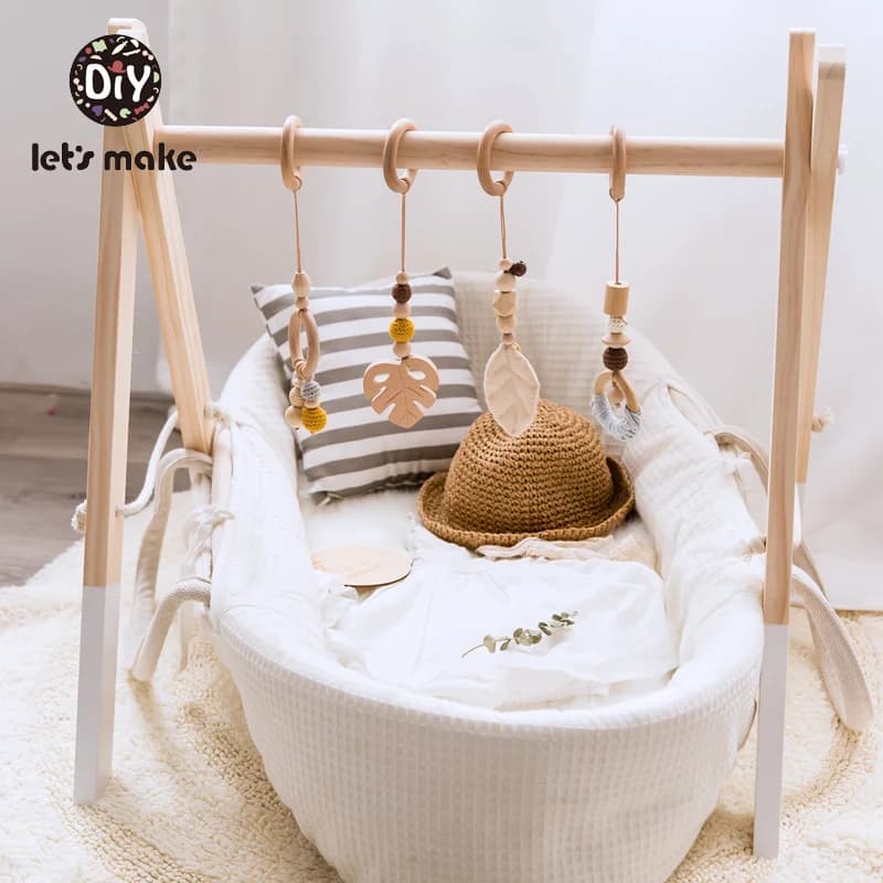 Giocattoli per bambini gioco in legno giocattoli da palestra Nordic Baby Room Decor Wood Nursery giocattolo sensoriale regalo stanza dei bambini vestiti Rack accessori sonagli