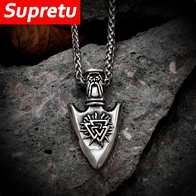 Triangolo vichingo Trinity Rune Scudo Collana da uomo in acciaio inossidabile Amuleto bifacciale Ciondolo bussola nordica Regalo di gioielli slavi