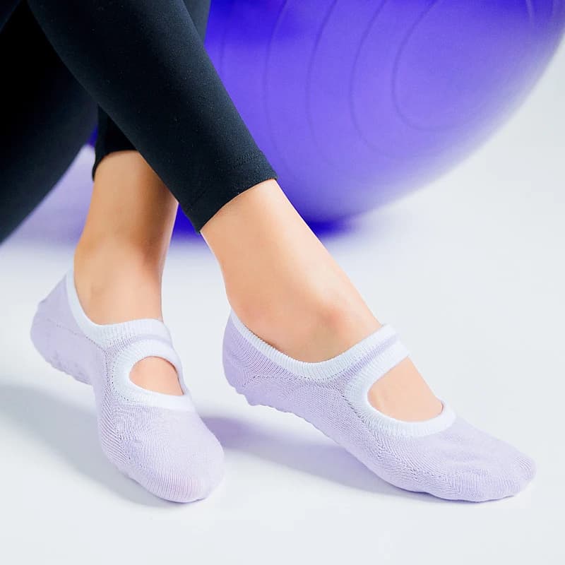 Women's Yoga Socks Silicone Anti-Slip Pilates Socks Breathable Fitness Ballet Dance Sports Socks Cotton Slippers
