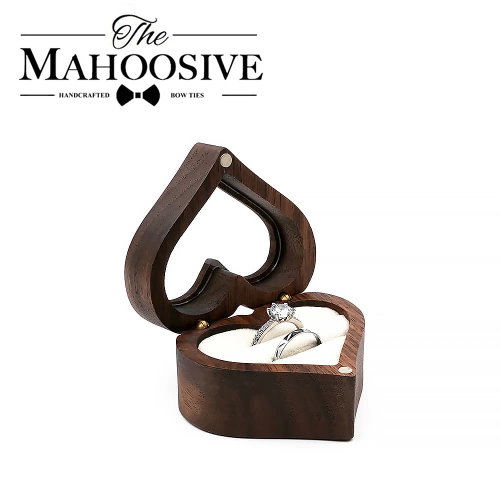 Jewellery with heart shape design, jewelry box, torque, earrings, lover, Valentine's Day box for small business bags organizer