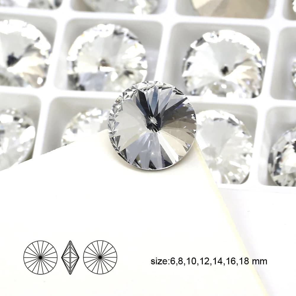 Decorazioni per Nail Art 3D Applique diamantata pietra di cristallo K9 Strass di vetro Strass per gioielli forma rotonda Rivoli