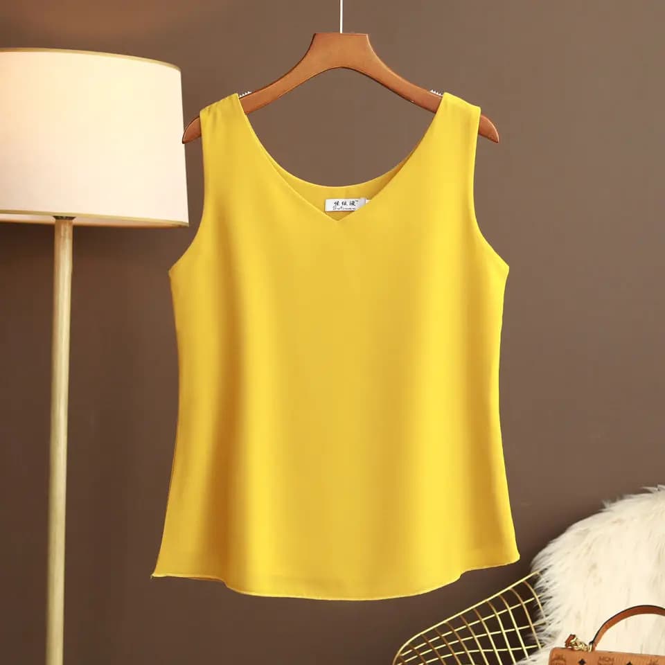 Women's New Summer Shirt Chiffon Shirt with V-neck loose blouse without women's sleeves Plus Size shirts 6XL top and women's blouses
